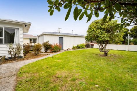 Photo of property in 2 Fitzgerald Avenue, Kaponga, Hawera, 4679