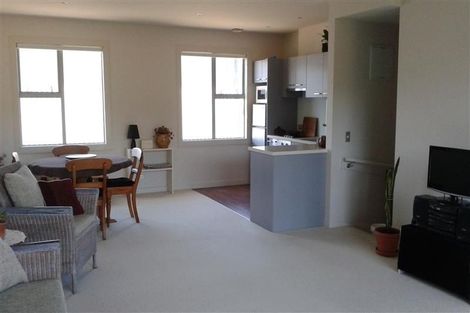 Photo of property in The Terraces, 29/9 Humber Street, Pandora, Napier, 4110