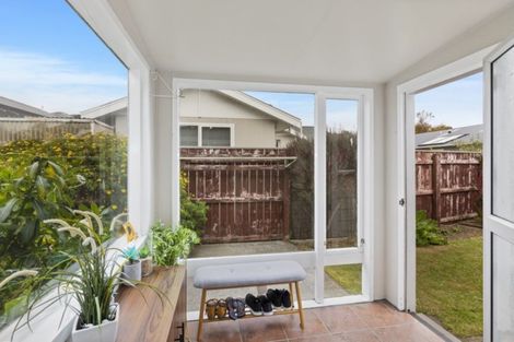 Photo of property in 1/7 Brook Street, Waiwhetu, Lower Hutt, 5010