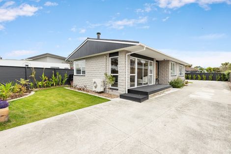 Photo of property in 30 Claymore Street, Woolston, Christchurch, 8062
