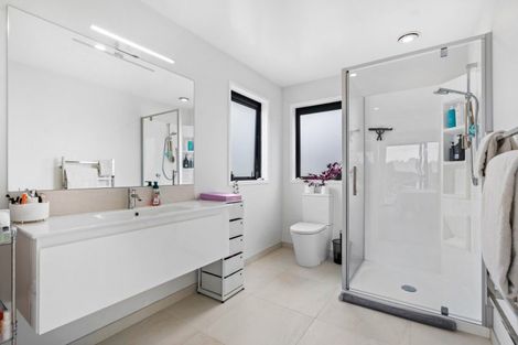 Photo of property in 11 Rihi Paea Rise, Ngunguru, 0173