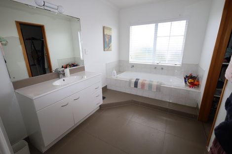 Photo of property in 30b Ranch Road, Mount Maunganui, 3116