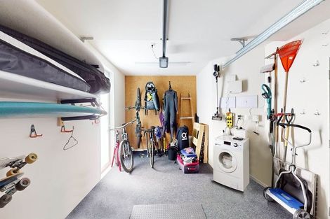 Photo of property in 1c Hungerford Road, Lyall Bay, Wellington, 6022