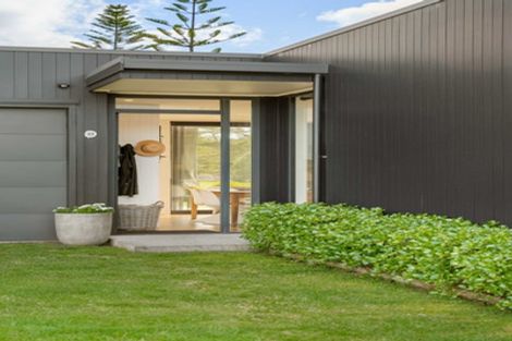 Photo of property in 33 Oceanair Drive, Pauanui, Hikuai, 3579