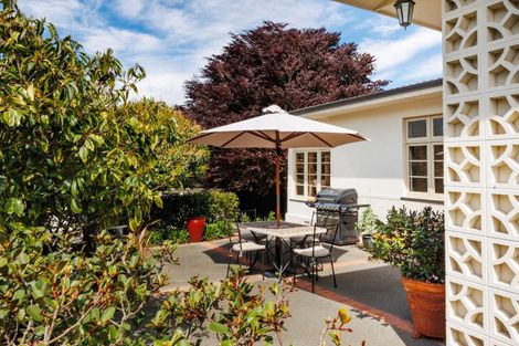 Photo of property in 6 Ascot Street, Hokowhitu, Palmerston North, 4410