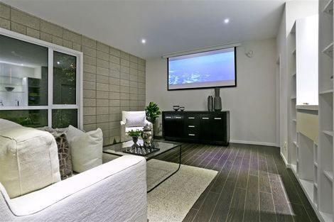 Photo of property in 19 Kahikatea Close, Campbells Bay, Auckland, 0630