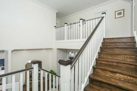 Photo of property in 21 Norwood Road, Bayswater, Auckland, 0622