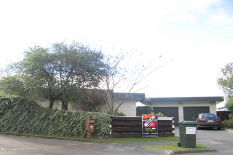 Photo of property in 12 Weathers Place, Taradale, Napier, 4112