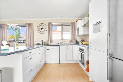 Photo of property in 35 Fox Street, Hamilton East, Hamilton, 3216