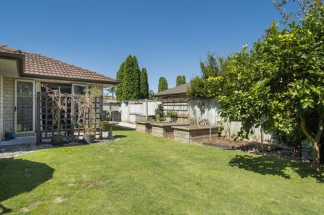 Photo of property in 94 Doncaster Drive, Papamoa Beach, Papamoa, 3118