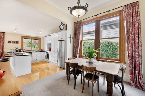 Photo of property in 9 Farm Road, Northland, Wellington, 6012