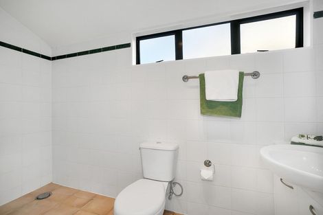 Photo of property in 22a Walker Road, Point Chevalier, Auckland, 1022