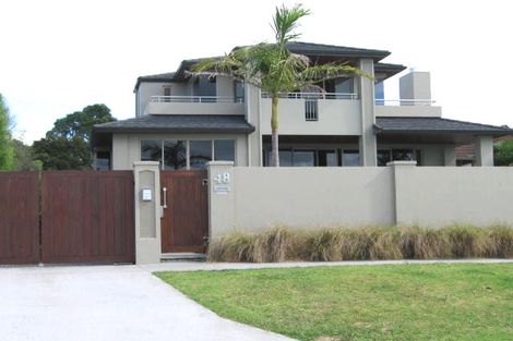 Photo of property in 48 View Road, Campbells Bay, Auckland, 0630