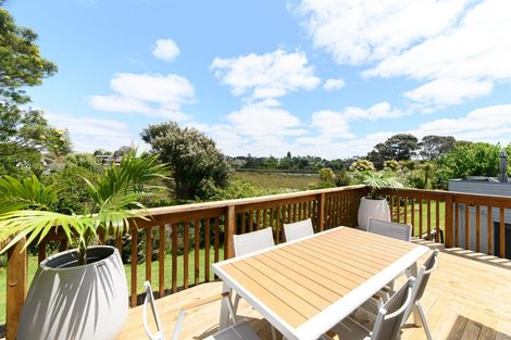 Photo of property in 13a Wharf Road, Te Atatu Peninsula, Auckland, 0610