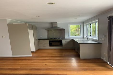 Photo of property in 2/80 Seaview Road, Castor Bay, Auckland, 0620