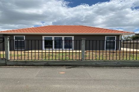 Photo of property in 21 Hillcrest Road, Hillcrest, Hamilton, 3216