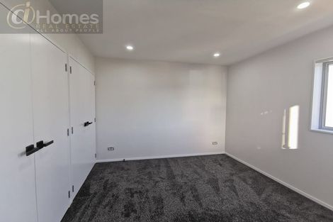 Photo of property in 24 Tumu Road, Papakura, 2110