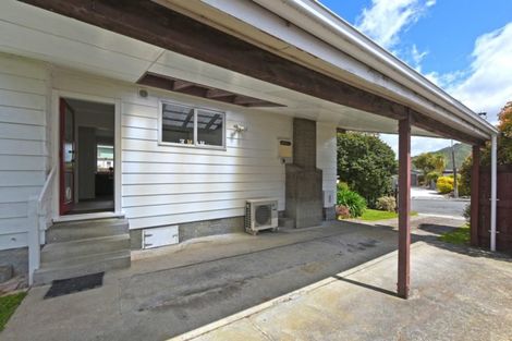 Photo of property in 30 Shanly Street, Brown Owl, Upper Hutt, 5018