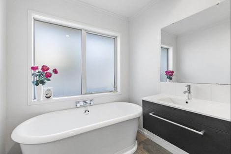 Photo of property in 14 Greenwich Street, Halswell, Christchurch, 8025