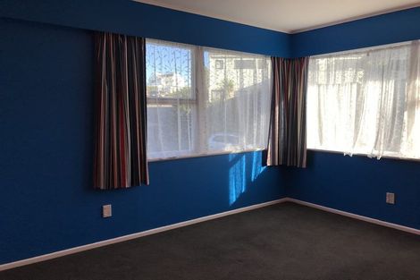 Photo of property in 18 Glen Alton Avenue, Paparangi, Wellington, 6037