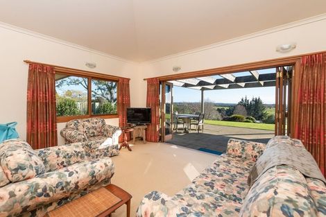 Photo of property in 68 Blue Gum Lane, Kerikeri, 0293