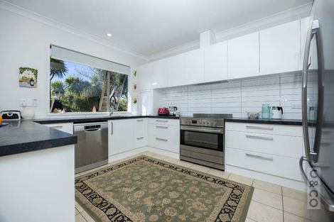 Photo of property in 19 Solan Drive, Waimauku, 0812