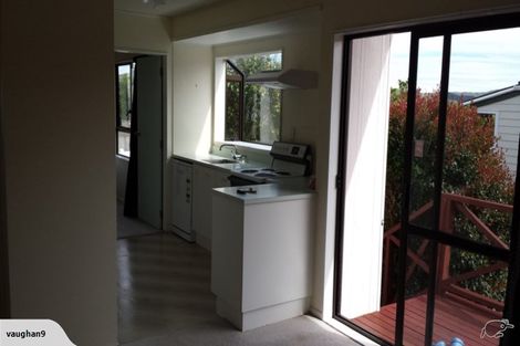 Photo of property in 3 Maracas Crescent, Grenada Village, Wellington, 6037