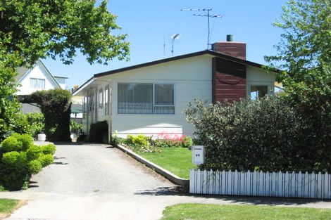 Photo of property in 44 Holdaway Street, Riversdale, Blenheim, 7201