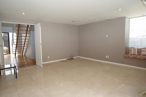 Photo of property in 42a Hill Street, Onehunga, Auckland, 1061