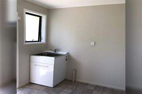 Photo of property in 19 Oreil Avenue, West Harbour, Auckland, 0618