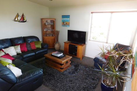Photo of property in 17 Rarere Terrace, Kerikeri, 0230