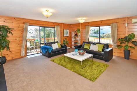 Photo of property in 15 Stevenson Road, Clarks Beach, 2122