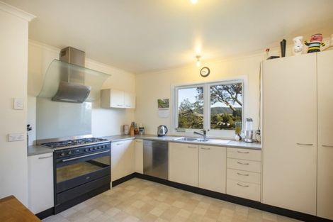 Photo of property in 550 Kaipara Flats Road, Dome Forest, Warkworth, 0981