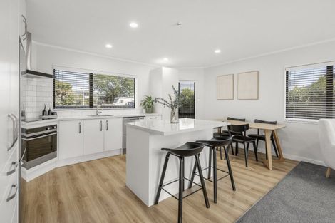 Photo of property in 61 Kane Road, Papamoa Beach, Papamoa, 3118