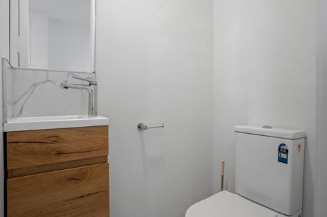 Photo of property in 2 Kairakau Street, Takanini, 2110