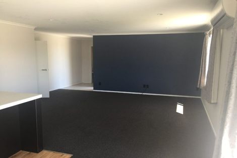 Photo of property in 4 Macdonald Heights, Feilding, 4702