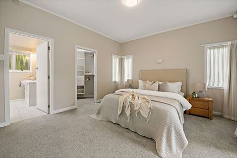 Photo of property in 12a Sunrise Avenue, Mairangi Bay, Auckland, 0630