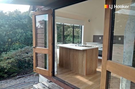 Photo of property in 9 Moerangi Street, Broad Bay, Dunedin, 9014