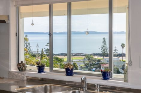 Photo of property in 48 Stratford Drive, Cable Bay, 0420