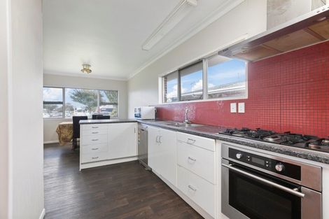 Photo of property in 476 Otumoetai Road, Otumoetai, Tauranga, 3110
