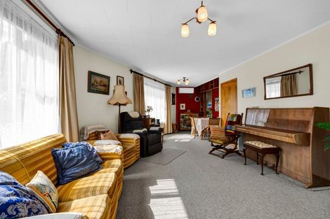 Photo of property in 2/4 Standish Street, New Plymouth, 4310