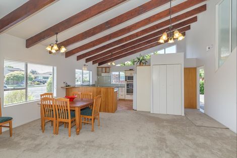 Photo of property in 66 Highbury Drive, Levin, 5510