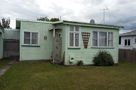 Photo of property in 11 Waverley Street, Elgin, Gisborne, 4010