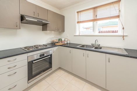 Photo of property in 27 Paterson Street, Aramoho, Whanganui, 4500