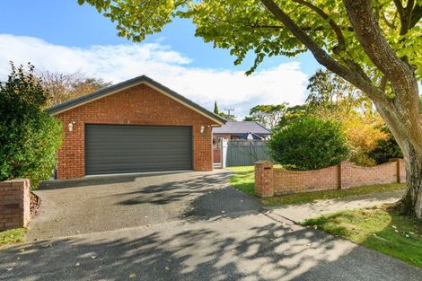 Photo of property in 12 Mana Place, Awapuni, Palmerston North, 4412