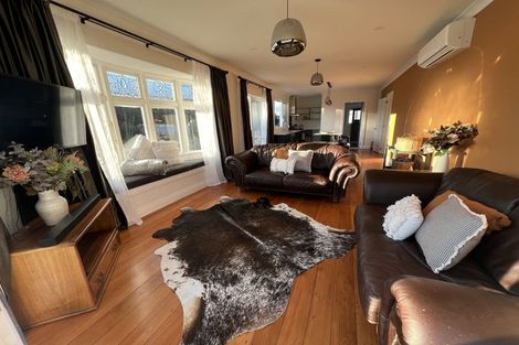 Photo of property in 1 George Hawkins Way, Martinborough, 5711