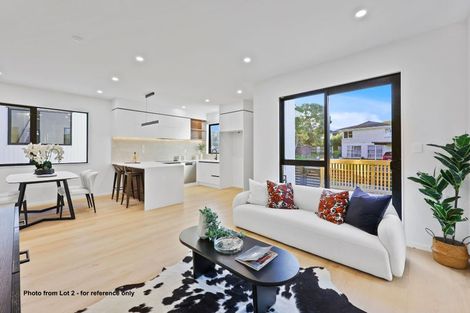 Photo of property in 13a Meadway, Sunnyhills, Auckland, 2010