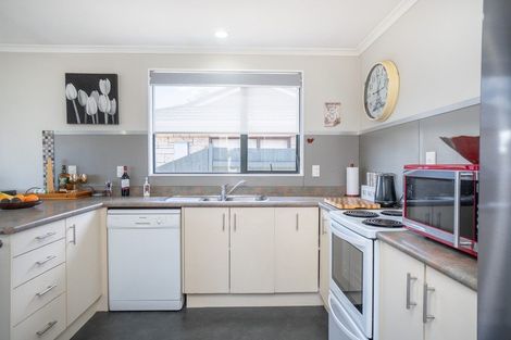 Photo of property in 1 Richmond Avenue, Takaro, Palmerston North, 4410