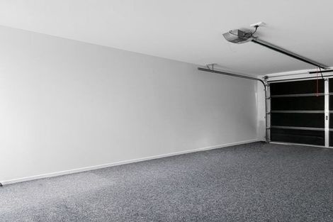 Photo of property in 2/78 Sandwich Road, Saint Andrews, Hamilton, 3200