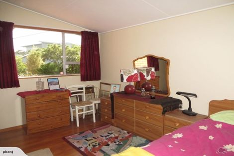 Photo of property in 107 Larnach Road, Vauxhall, Dunedin, 9013